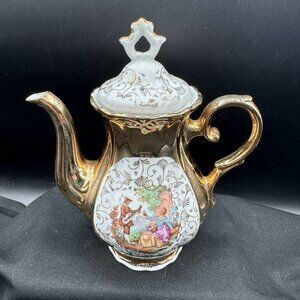 Vtg Gold Luster Courting Couple Teapot w/ Lid Porcelain Bavaria Germany 8.25"